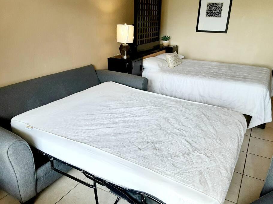 Beautiful One Bedroom Resort-Style Studio With Pool And Beach Access Ruskin Exterior foto
